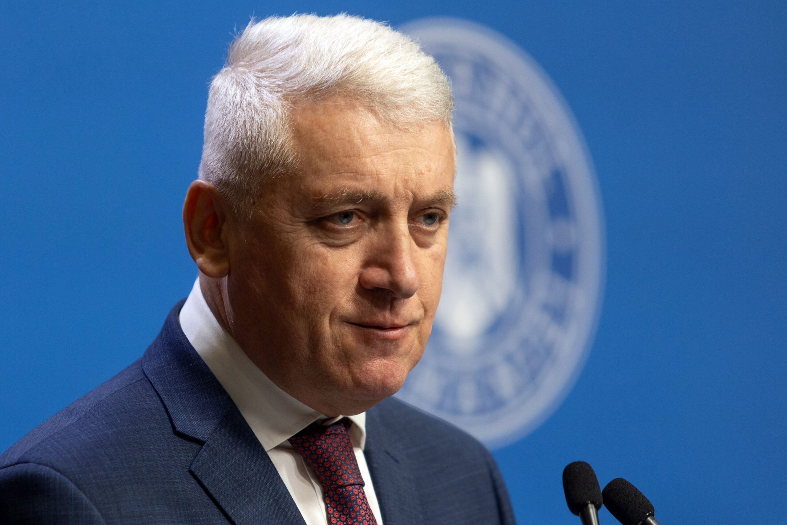 Adrian Țuțuianu