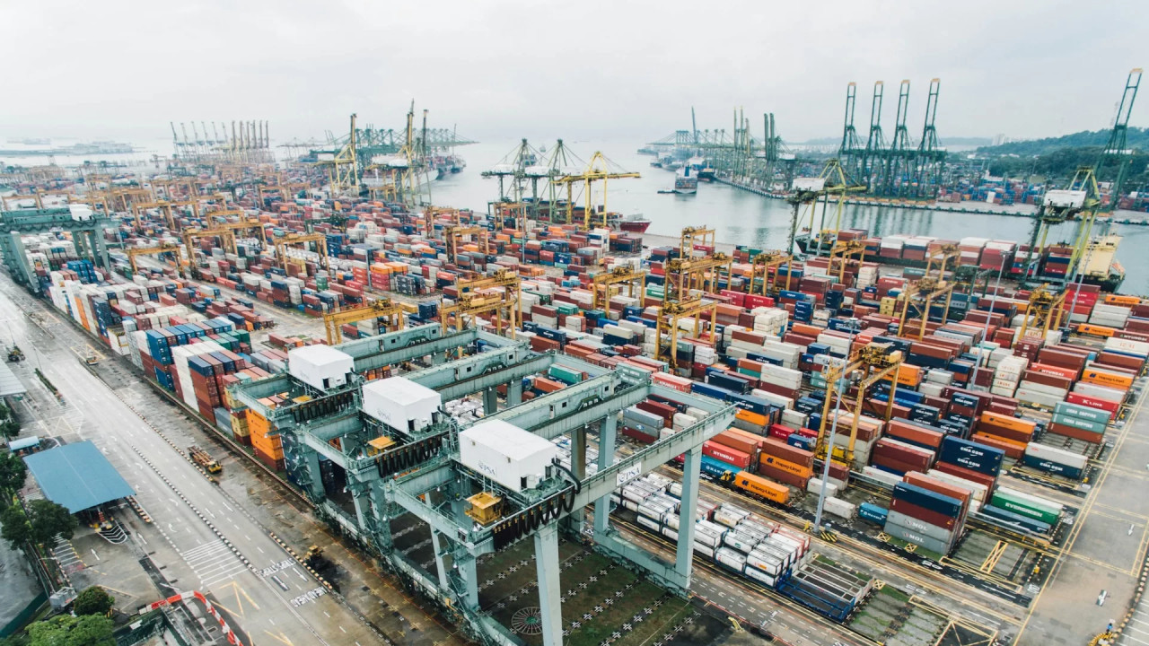 Portul Constanța importă containere din Iran în ciuda sancțiunilor UE