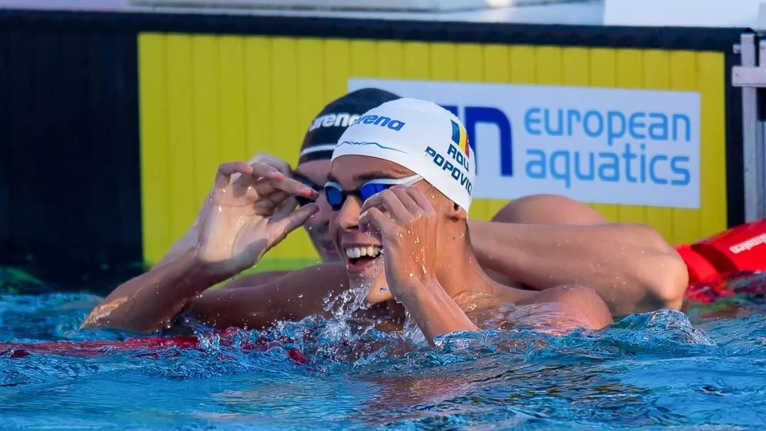 David Popovici medalie de aur la 200 m liber la Campionatul Mondiale din Singapore. Bucurie mai mare decât la Olimpiadă