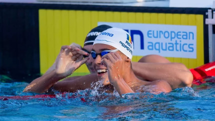 David Popovici medalie de aur la 200 m liber la Campionatul Mondiale din Singapore. Bucurie mai mare decât la Olimpiadă