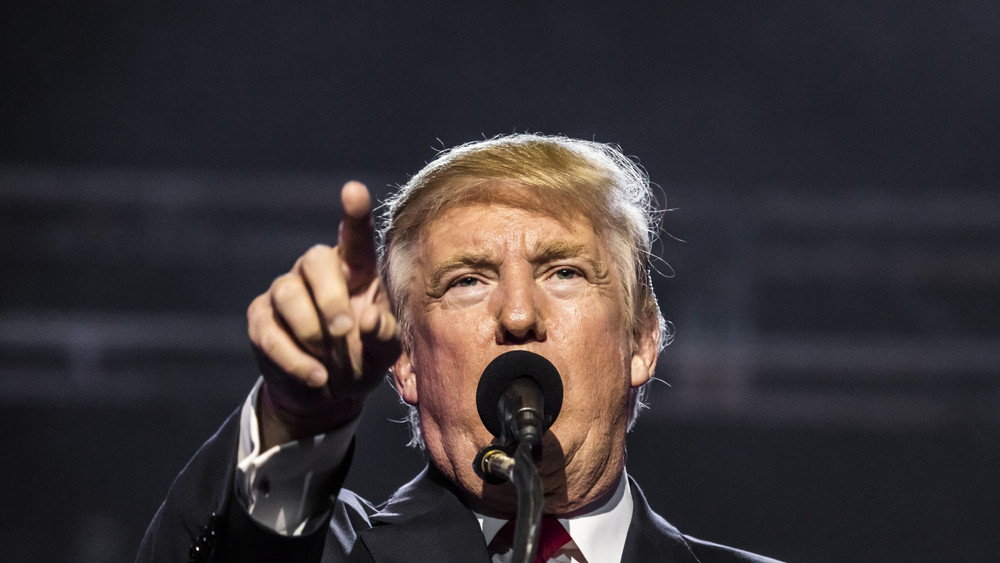 Trump a ordonat mutarea a două submarine nucleare pe poziții în caz că