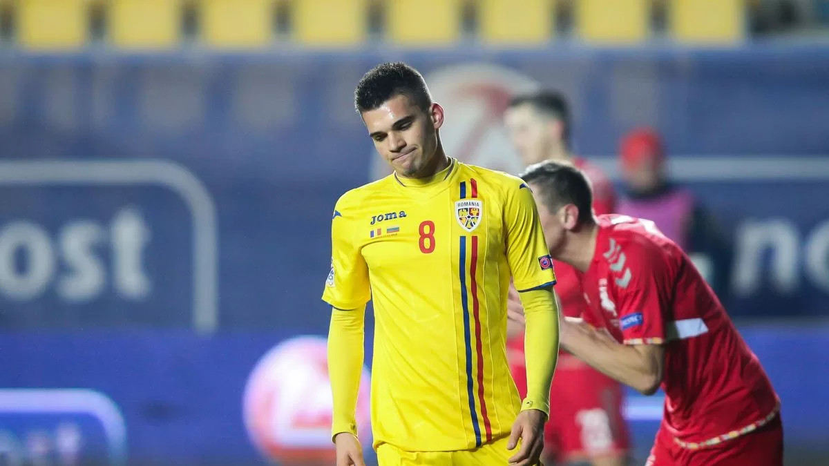 Ianis Hagi out Ce jucători a convocat Mircea Lucescu pentru partidele cu Canada și Cipru