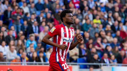 Thomas Partey fostul jucător de la Arsenal acuzat de viol a fost eliberat pe cauțiune
