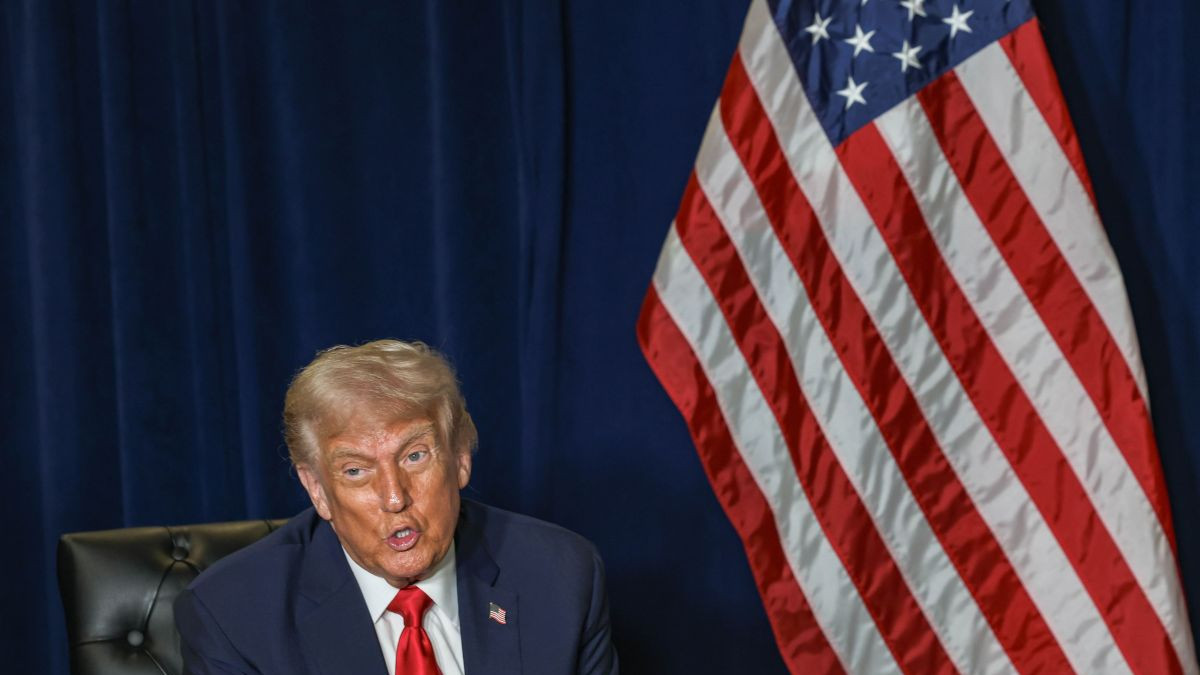 Donald Trump și Vladimir Putin au căzut de acord să se întâlnească în zilele următoare afirmă un consilier de la Kremlin