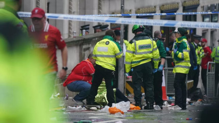 Cum pledează bărbatul care a intrat cu mașina în fanii echipei Liverpool provocând panică și răniți