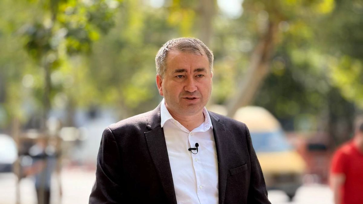 Cine este Denis Roșca politicianul care vrea să dea lovitura cu partidul Alianța Moldovenii la alegerile parlamentare din 28 septembrie 2025