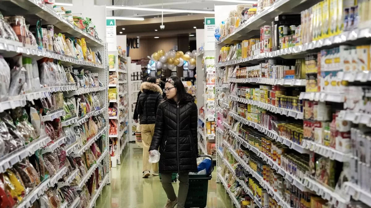 PSD propune prelungirea plafonării adaosului comercial la produsele de bază încă trei luni