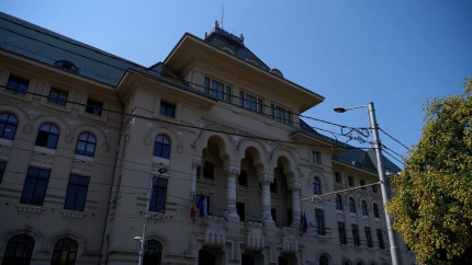 Ce salariu are Stelian Bujduveanu primarul general interimar al Capitalei. Cât încasează ceilalți angajați ai instituției