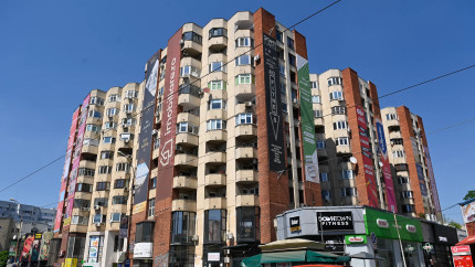 Primăria Capitalei dezbate eliminarea panourilor publicitare la jocurile de noroc