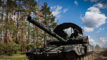 Marea Britanie a oferit Ucrainei ajutor militar de 115 miliarde de euro din activele rusești înghețate