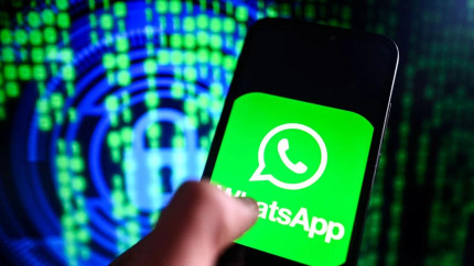 Nouă metodă de fraudă pe WhatsApp. Escrocherii cu identități false dar care folosesc pozele și numele rudelor și prietenilor tăi
