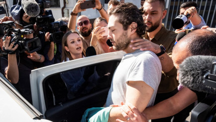 Fiul lui Ilie Dumitrescu vrea să scape de arest după fuga de la locul accidentului rutier. Le-a cerut magistraților o măsură mai blândă
