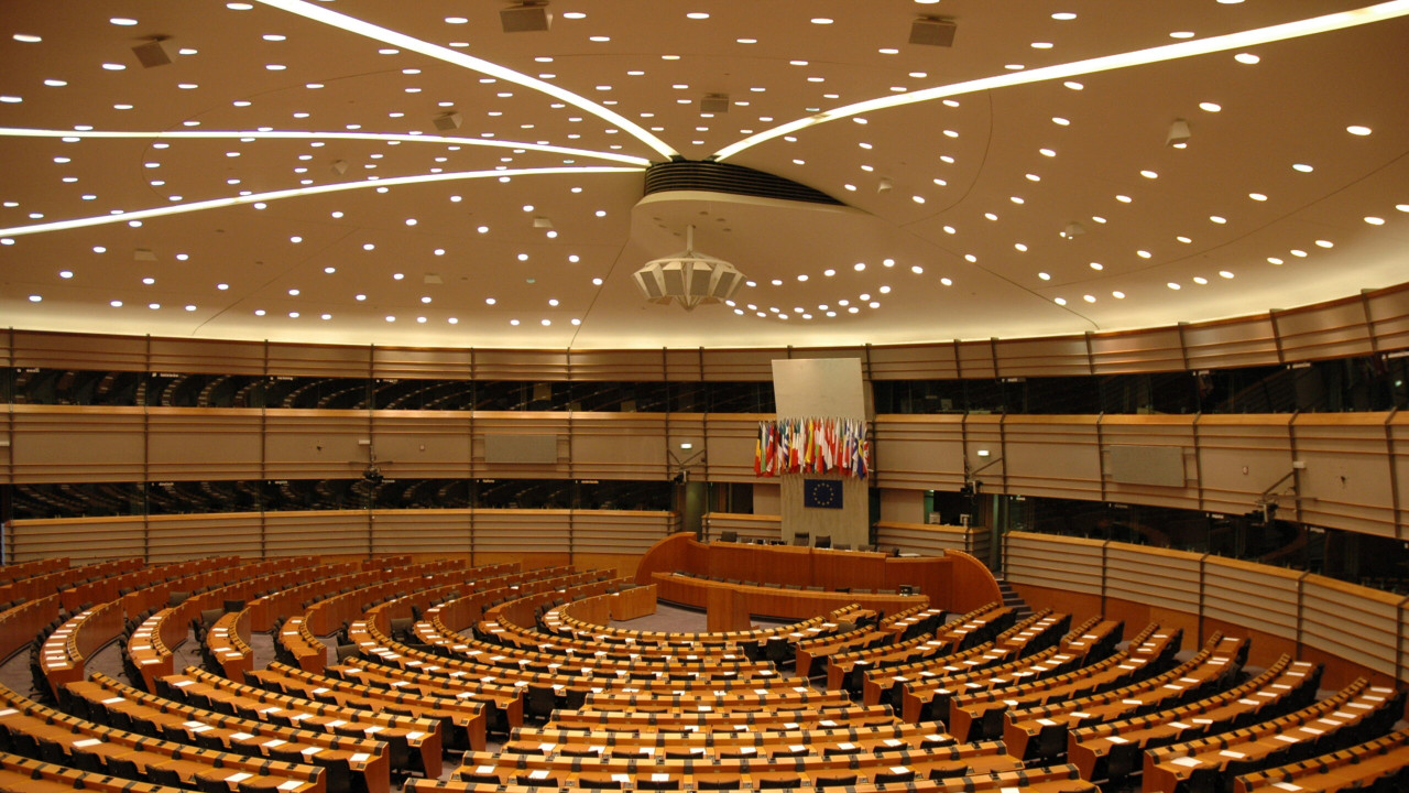Ucraina ar putea primi 140 de miliarde de euro din activele rusești. Care este planul UE
