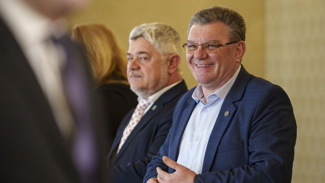 Cine este Dumitru Coarnă cel care a lansat partidul Forța Alternativă pentru România FAR. Fost polițist și sindicalist s-a pensionat la 45 de ani