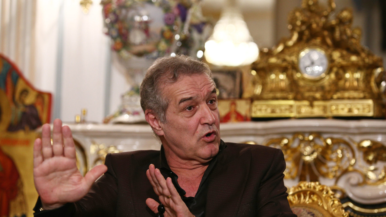 Patronul FCSB Gigi Becali i-a răspuns lui Alibec când va juca mai mult de o repriză