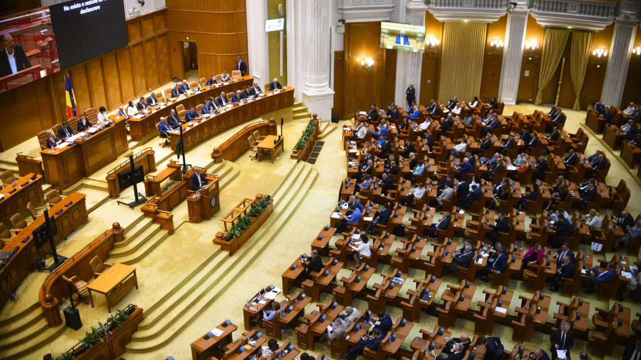 Coaliția se reunește marți. Două subiecte majore pe agenda discuțiilor