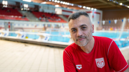 Cine este și cu ce se ocupă de fapt tatăl lui David Popovici. Bărbatul în mijlocul unui scandal uriaș la Dinamo