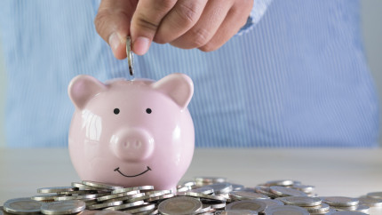 Vești foarte triste pentru pensionari. Pensiile se vor plăti în iunie cu întârziere