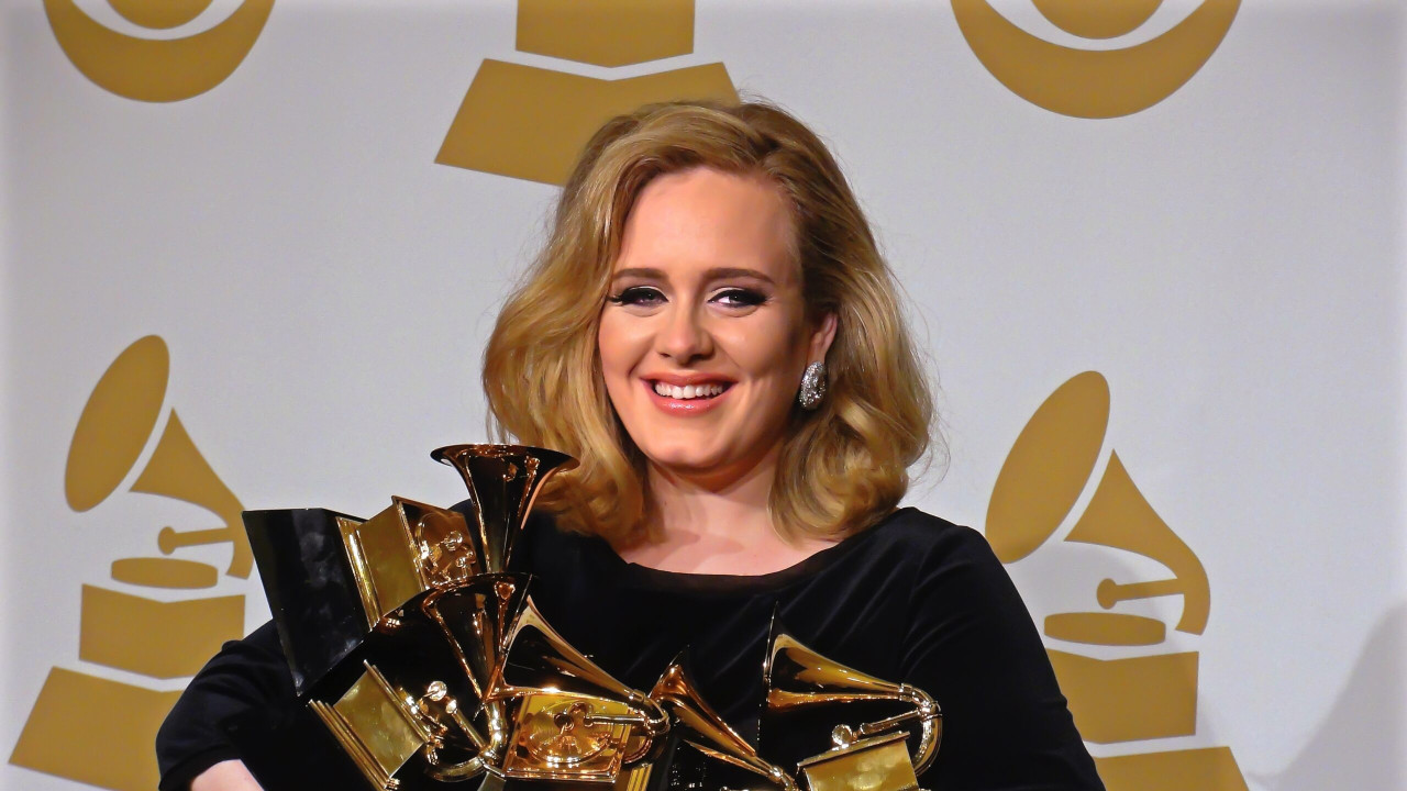 Adele va juca pentru prima dată într-un film regizat de Tom Ford. Când va apărea pe marile ecrane