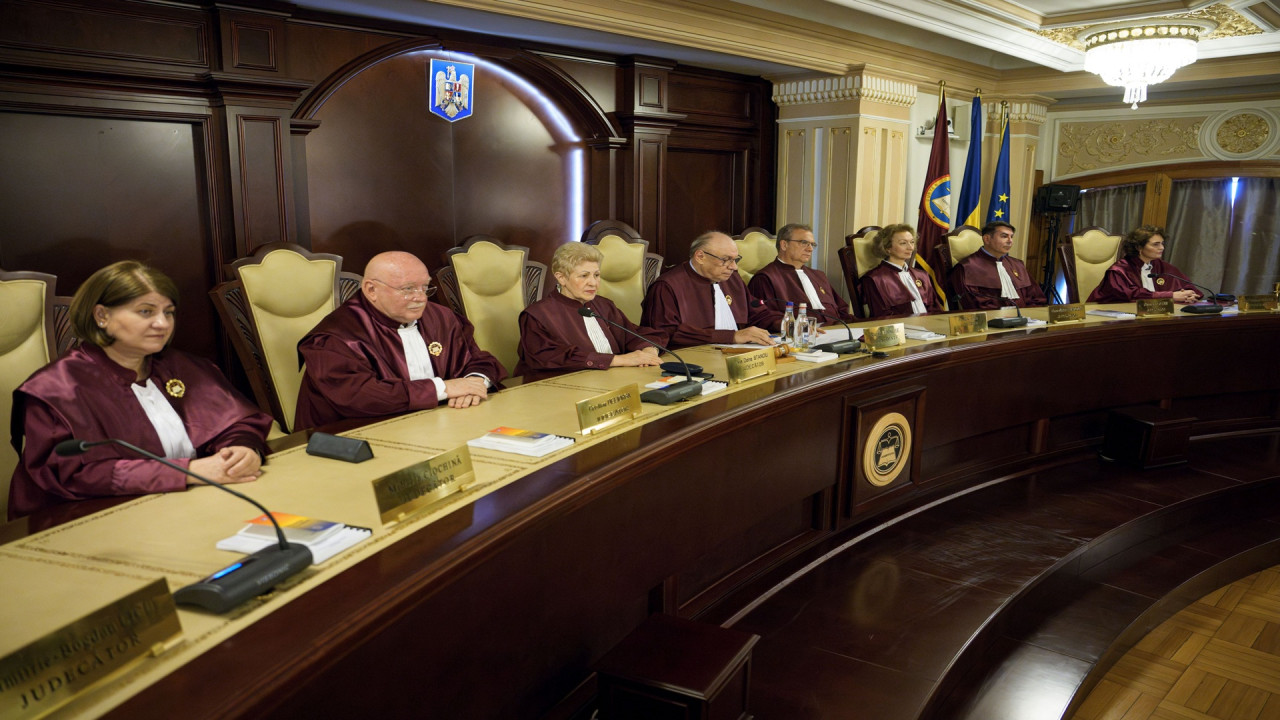 Fără bonus la pensie Senatul a votat eliminarea indemnizației judecătorilor CCR