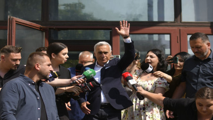Zi decisivă pentru Călin Georgescu. Instanța va decide dacă începe procesul pentru propagandă legionară