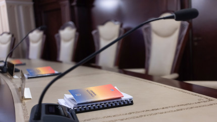 CCR decide astăzi soarta legii pensiilor private contestată de ÎCCJ și AUR
