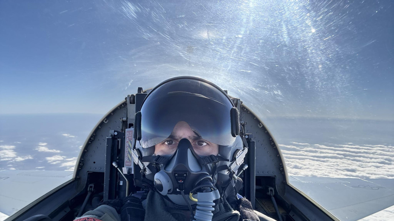 Cine este românul Claudiu Fusaru cel mai tânăr instructor pentru viitori piloți ai NATO
