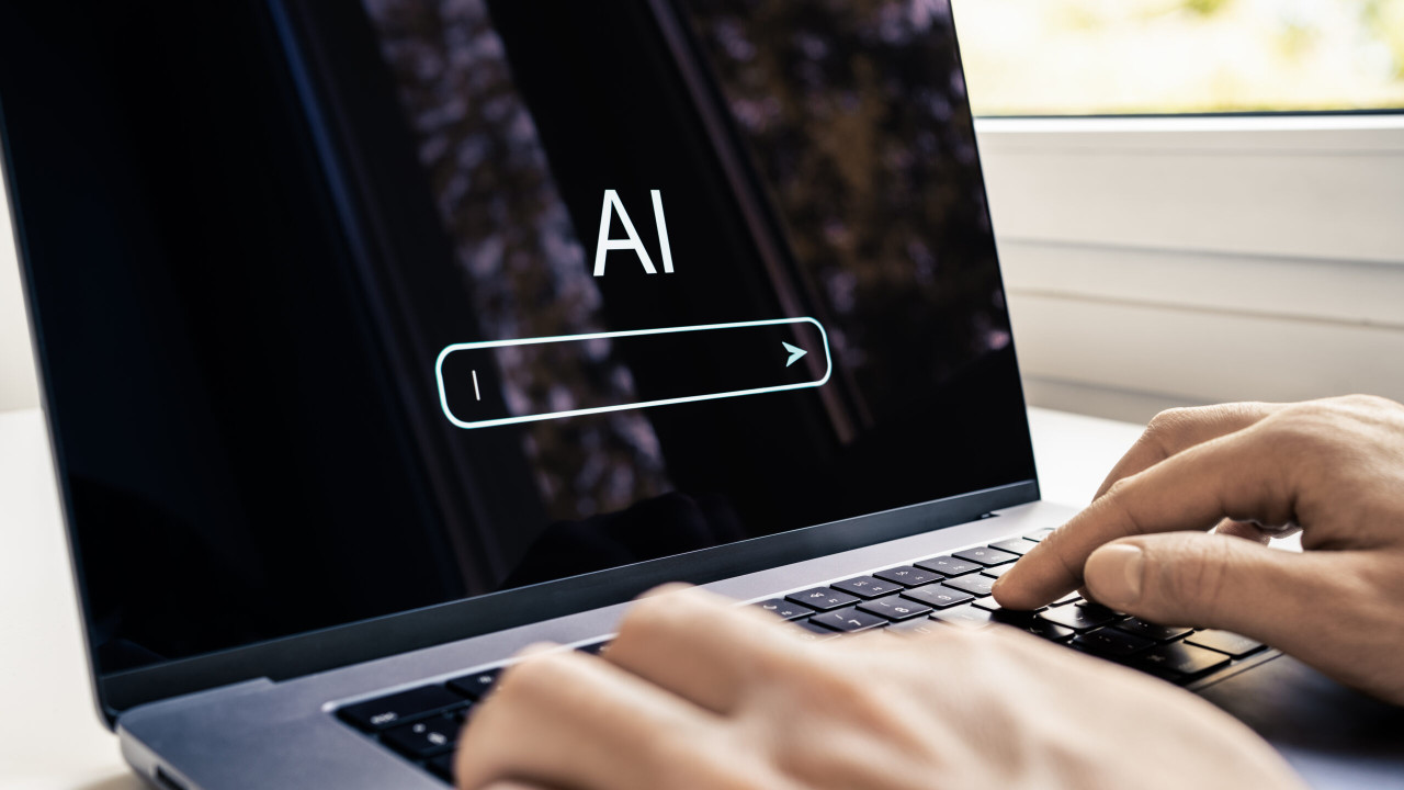 Uniunea Europeană pregătește noi reguli pentru etichetarea conținutului generat de inteligența artificială