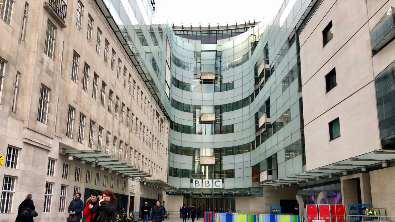 Scandal fără precedent la BBC. Donald Trump a provocat demisii în masă