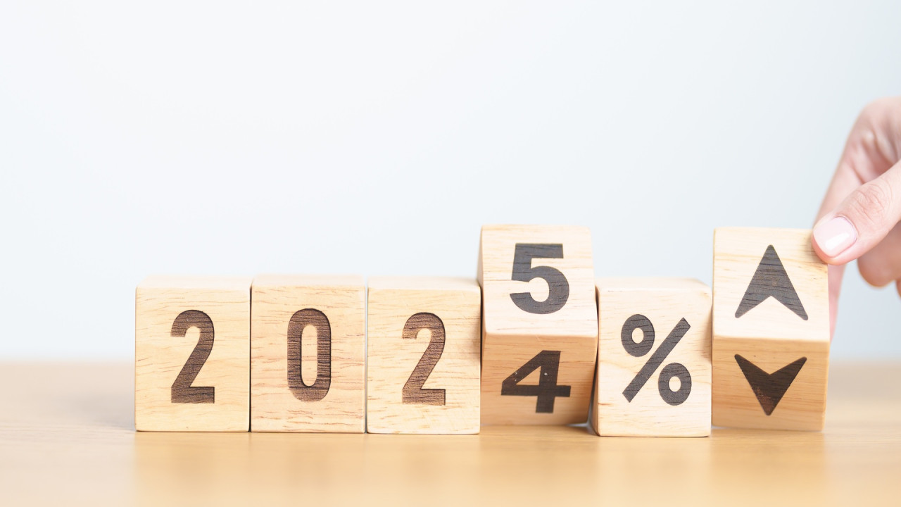Economia încetinește puternic. Comisia Europeană anticipează doi ani dificili pentru români