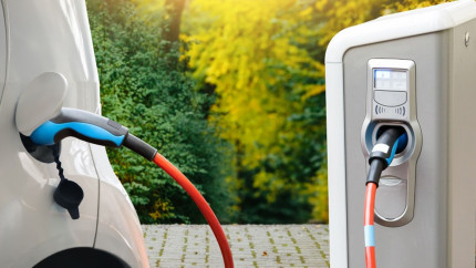 Impozit auto 2026. Cu cât cresc taxele pentru șoferi