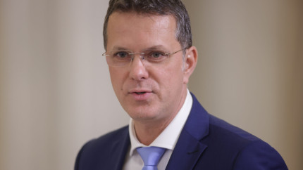 Ce a discutat Ionuț Moșteanu cu adjunctul Secretarului General al NATO în cadrul NATO-Industry Forum