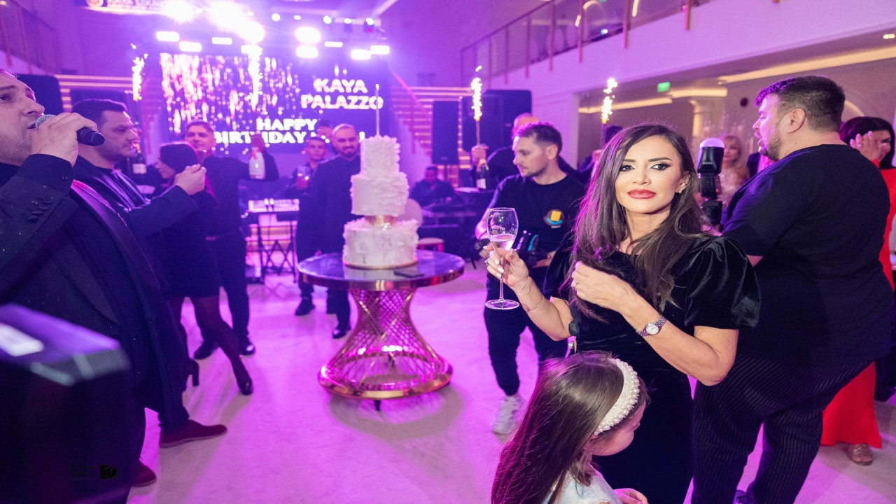 Mara Bănică show total la 50 de ani Petrecere de lux cu peste 150 de invitați și artiști celebri