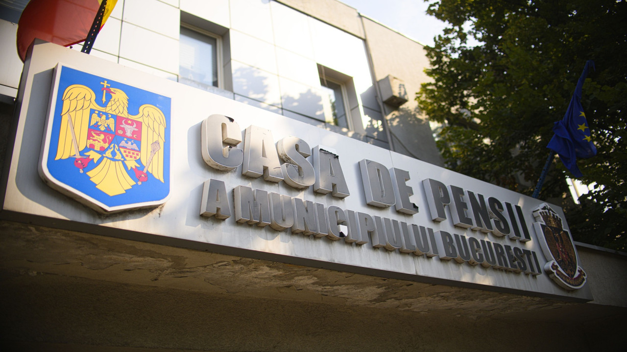 Cine poate ieși la pensie cu 10 ani mai devreme fără penalizări. Care sunt condițiile