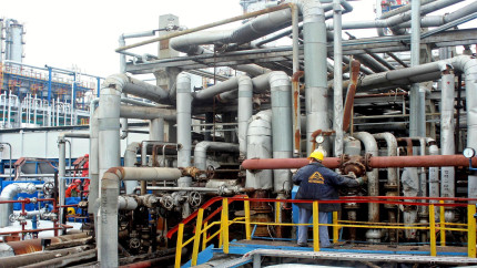 KazMunayGas scoate la vânzare 50 din Rompetrol. Ce se întâmplă cu cea mai mare rafinărie din România
