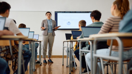 Schimbări majore în sistemul de educație. Inteligența artificială printre noile instrumente introduse