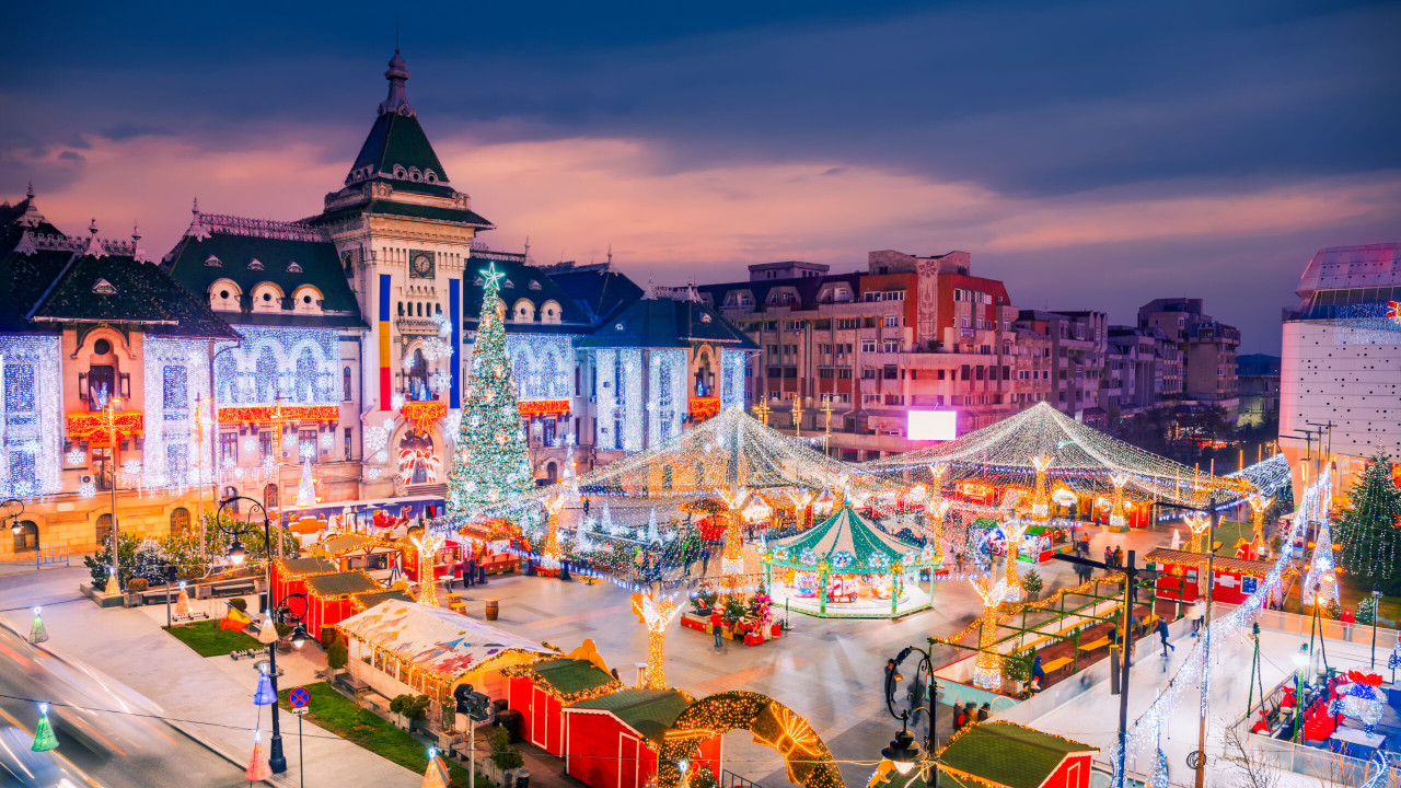 Târgul de Crăciun din Craiova. Cât costă o noapte de cazare