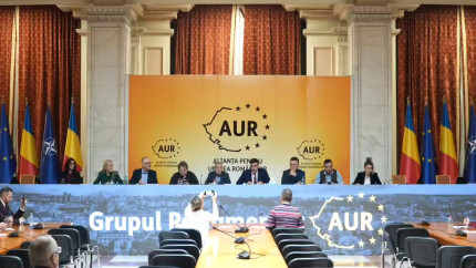 AUR lansează manifestul Opoziție totală - opoziție națională România traversează o ruptură democratică gravă
