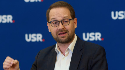 Ce a transmis Dominic Fritz după ce PSD a cerut ieșirea USR din coaliție. PSD folosește USR ca un sac de box