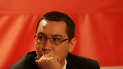 Ponta reclamă incompatibilitate la adresa lui Radu Miruță propunerea USR pentru Apărare