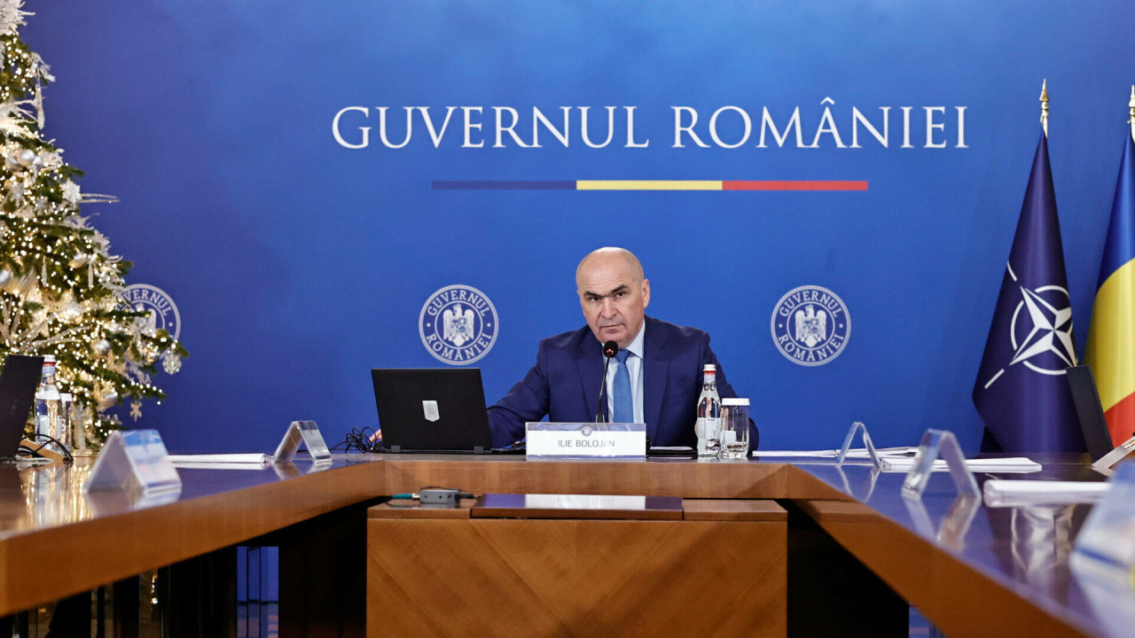 Reforma administrației făcută publică de Guvern concedieri salarii plafonate și lista rușinii pentru datornici