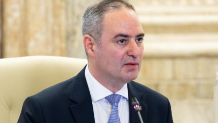 Alexandru Nazare Creșterea economică pe care o prognozăm este de aproximativ 1. Ministrul Finanțelor anunță pregătirea unui program de redresare economică