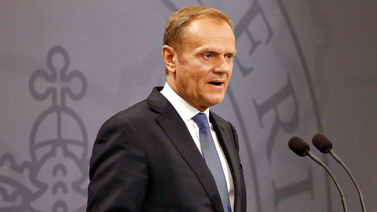 Apelul fără precedent al lui Donald Tusk după declarațiile lui Trump despre Groenlanda Trebuie să continuăm să ne înarmăm trebuie să rămânem uniți ca niciodată