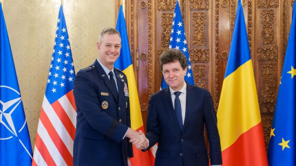 Nicușor Dan întâlnire la Cotroceni cu comandantul suprem al trupelor NATO în Europa. Despre ce au discutat