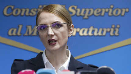 Tensiuni între Guvern și ÎCCJ. Lia Savonea îl acuză pe Ilie Bolojan de presiuni asupra CCR