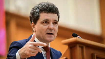 Nicușor Dan înclină să refuze participarea la Consiliul Păcii