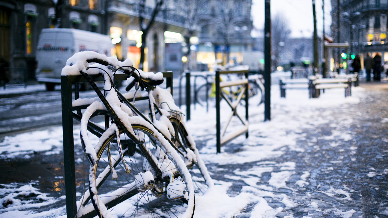 Vreme geroasă în următoarele zile în România. Temperaturi până la minus 15 grade și ninsori
