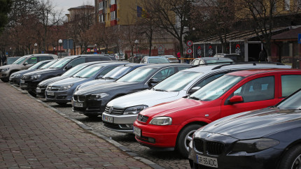 Vânzările de mașini electrice second-hand cresc pe fondul creșterii prețului benzinei