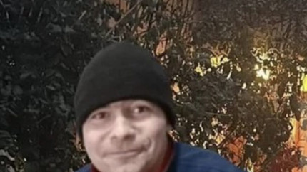 Cine este bărbatul de 33 de ani care și-a ucis mama după ce i-a