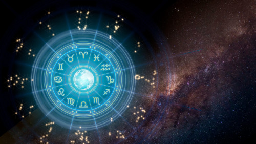 La noapte se deschid cerurile. Vine o perioadă fascinantă pentru 3 zodii iar o altă zodie primește abundență mare